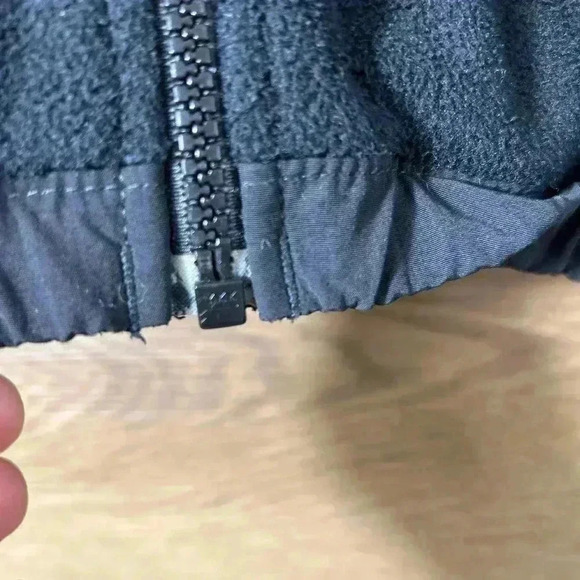 The North Face Fleece Youth Large Black - Picture 7 of 9